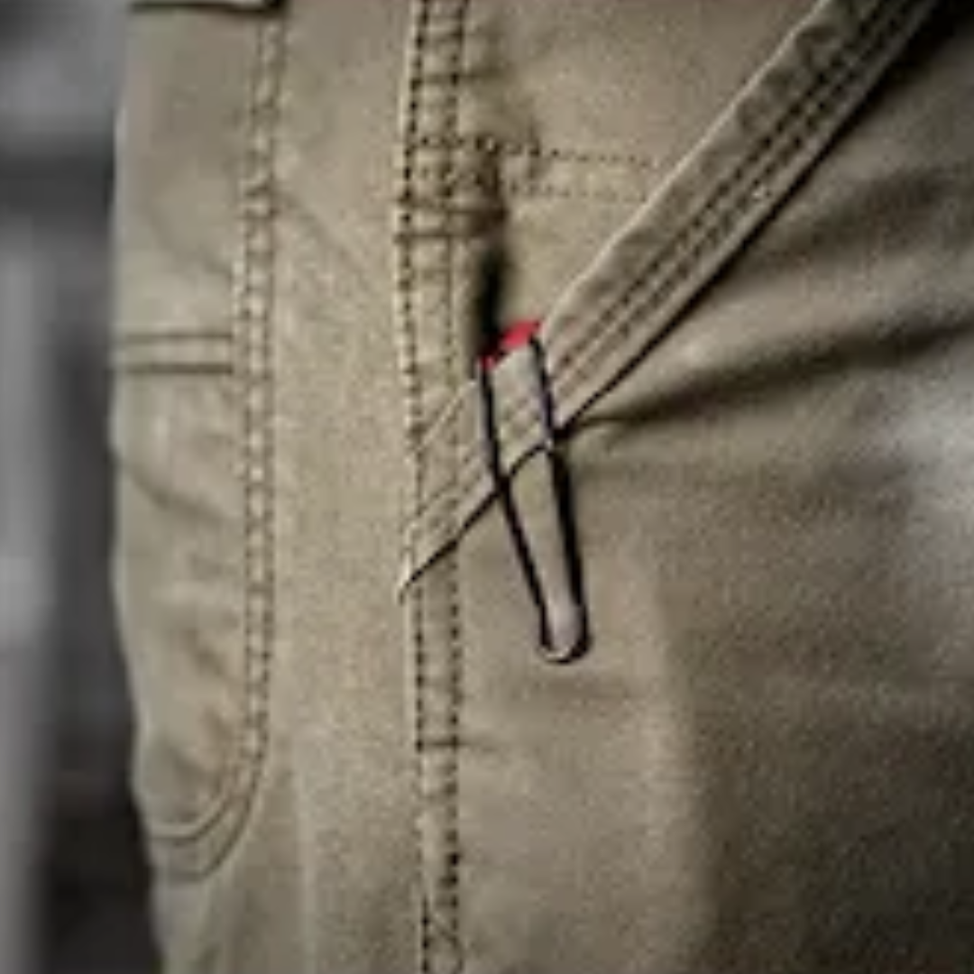 NAVAJA MULTIUSO PLEGABLE COMPACTA FASTBACK™ 48-22-1500