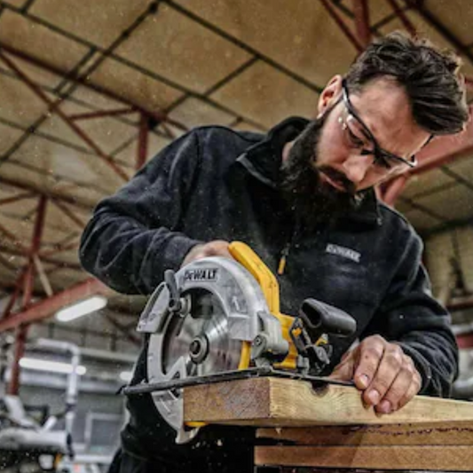 SIERRA CIRCULAR DEWALT DWE560