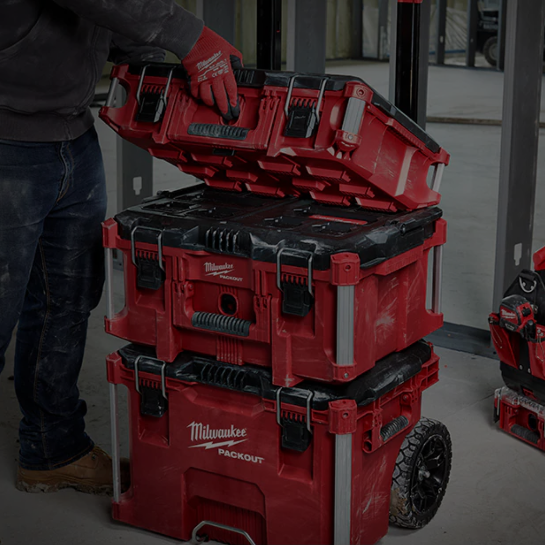 EQUIPO PARA ALMACENAMIENTO DE HERRAMIENTA Y ACCESORIOS