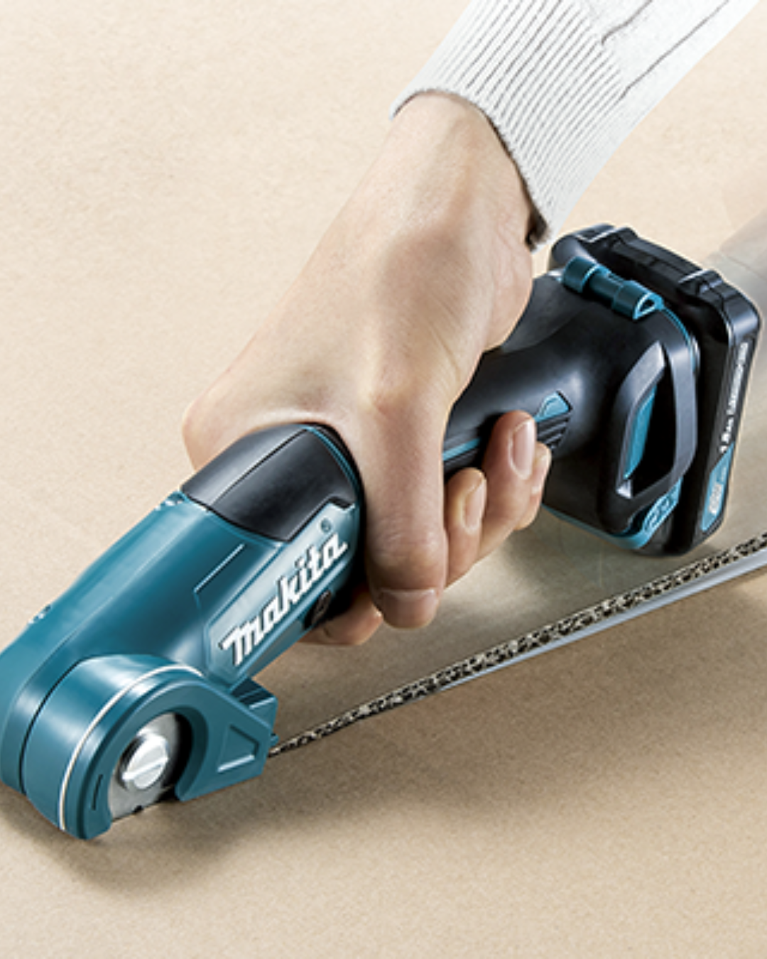 MULTICORTADOR INALAMBRICO CP100DWY 12 V